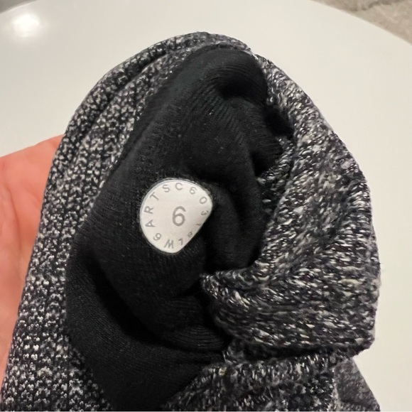 NEW Lululemon Wunder Under Crop Gray Leggings Size 6 - Picture 8 of 9